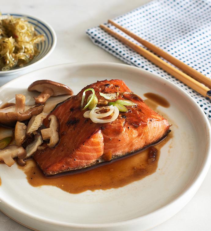 Wild Alaskan Sockeye Salmon skin on, boneless, oz portions